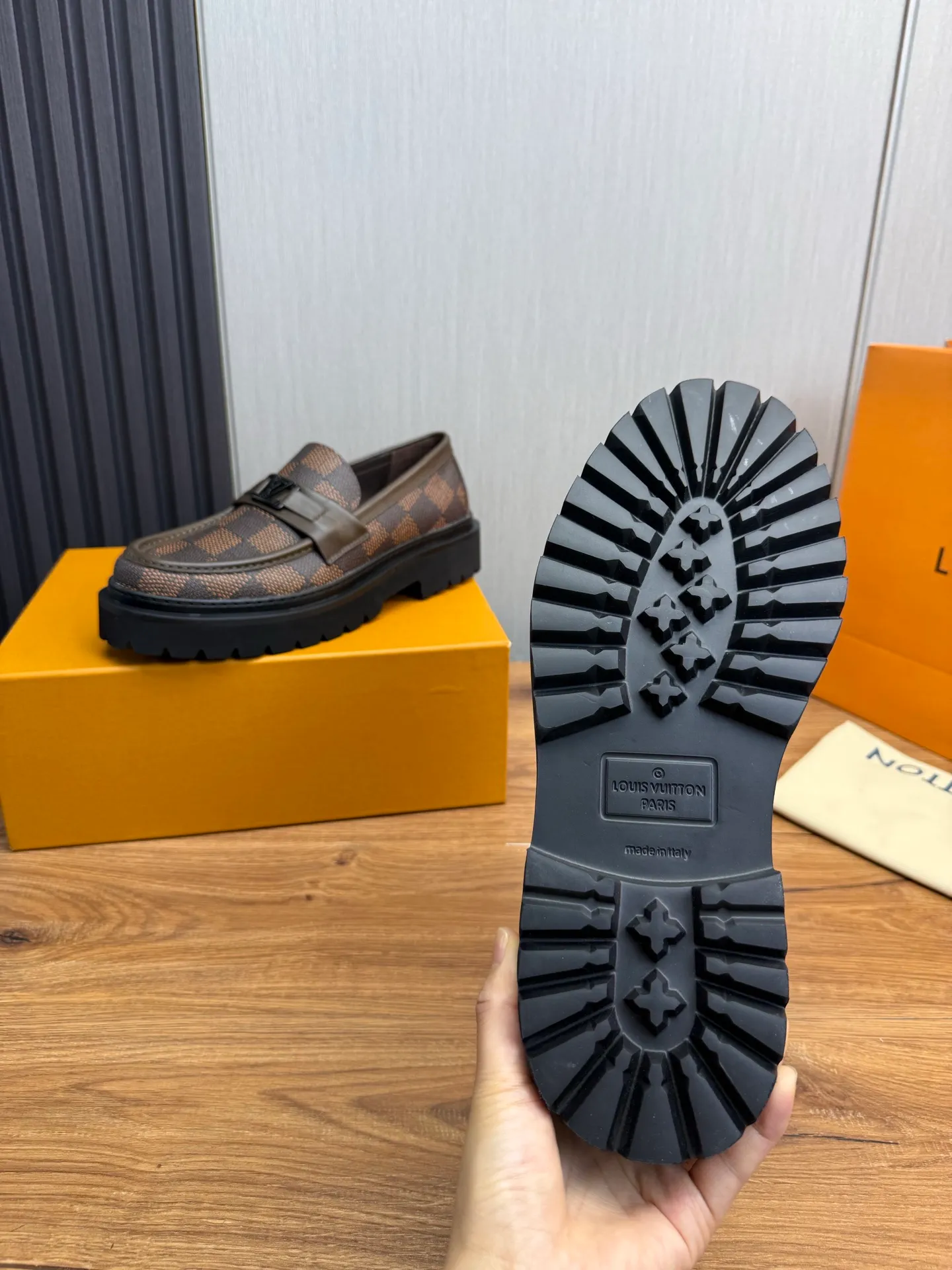Men's shoes 💰640💰 LV. - Men's business casual leather shoes, top quality cow products. 1:1 shipment ⬆️Luxury and noble 👞All imported original brand leather materials, just to create a more comfortable wearing experience, upper: original cowhide ➕Imported full cow lining, original outsole ✔️36-45 (38.45 non-refundable)